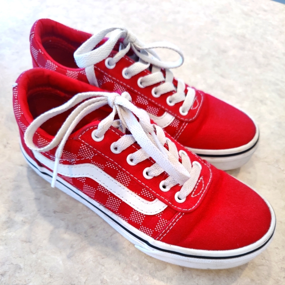 Kids Van's